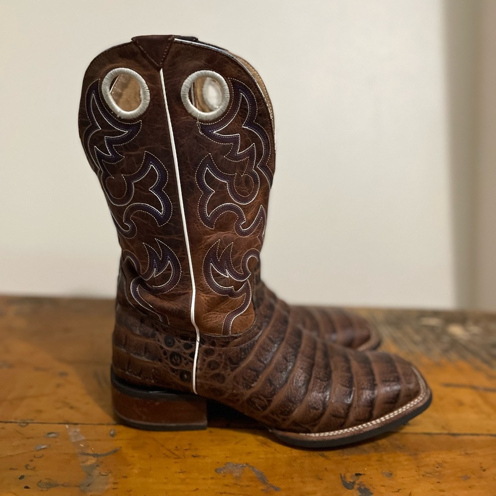 Brown Western Cowboy Boots - Picture 5 of 6